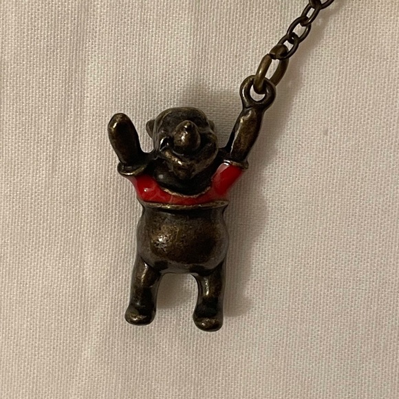 Disney’s Winnie the Pooh Key Chain - Picture 4 of 10